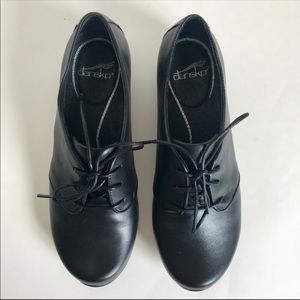 Dansko oxford non slip shoe